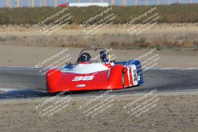 media/Oct-30-2022-CalClub SCCA (Sun) [[310aff4a96]]/Race Group 2/Race (Grapevine)/